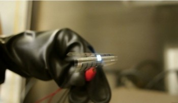 KETI Development of Bendable OLED Electrode Material Promises Foldable Smartphones 150410-KETI-Flexible-OLED-Electrode