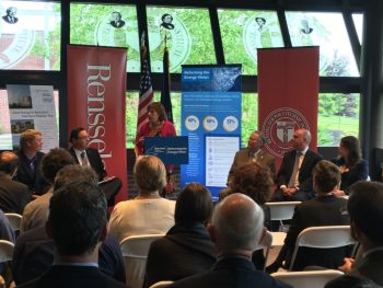 GLASE Consortium Formed to Reduce Electricity Use of Greenhouses by 70% Establishment of GLASE Consortium with Representatives from Cornell and RPI
